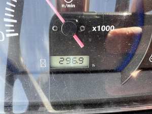 Tractor L2501F 2022: Simple, Resistente y Listo para Trabajar - Product Image 6