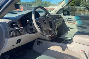 Chevrolet Silverado 2500HD LTZ 4x4 Usada, Año 2011 - Product Image 3