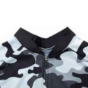 Maillots de cyclisme réversibles personnalisés pour hommes - 100% polyester, séchage rapide, respirant, écologique, personnalisable pour la vente en ligne - Product Image 6