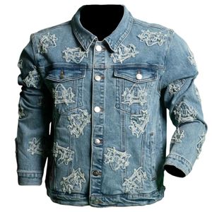 Veste en jean délavée pour homme, boutonnée, style vintage, motif brodé, streetwear décontracté - Product Image 1