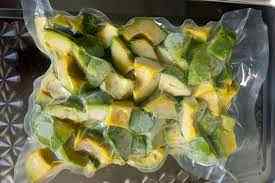 High Quality Frozen Avocado from Vietnam IQF Process Bulk Packed