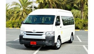 Toyota Hiace Van 2018 d'occasion, Diesel, Automatique, Turbo, Jantes en alliage R18, Sièges en cuir, Conduite à gauche, Moteur 8L, Toit ouvrant - Product Image 3