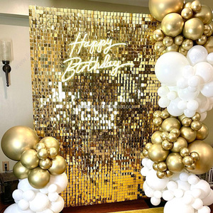 Panel de <span class=keywords><strong>Pared</strong></span> Ecológico de Plástico <span class=keywords><strong>Transparente</strong></span> con Marco Dorado Brillante y Lentejuelas Negras <span class=keywords><strong>para</strong></span> Bodas y Fiestas de Cumpleaños - Product Image 3