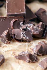 มวลโกโก้ธรรมชาติจากเนื้อเนียนของเวียดนามรสชาติเข้มไม่มีสารเติมแต่งเหมาะสำหรับการเคลือบช็อคโกแลตไส้และการอบ - Product Image 4