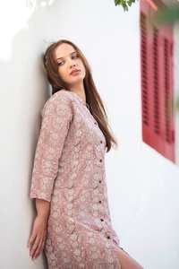 Robe bohème New Athena, imprimée à la main, en pur coton, motif floral, rose poussiéreux, blanc, décontractée - Product Image 6