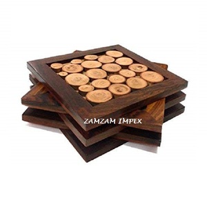 Ensemble de sous-verres en bois fabriqués à la main avec incrustation de tranches d'arbre naturelles tapis de boisson carrés pour le thé, le café et la protection de table à la maison - Product Image 4
