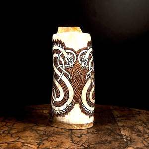 Taza de cuerno para beber de alta calidad, taza africana de cerveza con diseño de Grabado de la India - Product Image 1