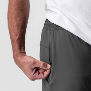 Pantalones cortos informales de algodón suave con cordón para hombre, perfectos para trajes relajados y estilo veraniego - Product Image 3