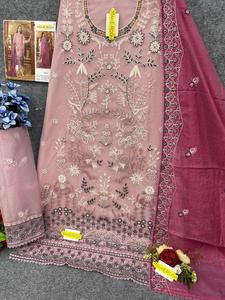 Traje paquistaní de diseño moderno de calidad de exportación con ajuste a medida y longitud personalizable para mujeres de todos los tamaños - Product Image 2