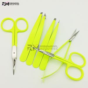 ชุดแหนบคิ้ว RMI รุ่นยอดนิยม สีเหลืองเคลือบผง / ปลายสีเงิน / สำหรับเล็บ / หนังกำพร้า / กรรไกรสปริง - Product Image 6