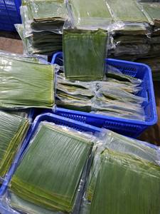 Frozen <b>Banana</b> Leaves Wrapped in High Quality <b>Fresh</b> <b>Banana</b> Leaf Cakes Packaged According to Export Standards - Product Image 3