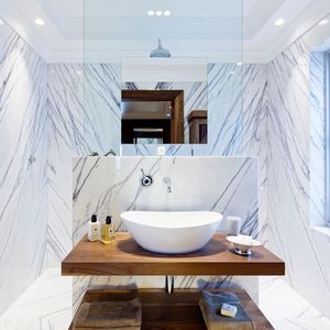 Hotel <b>Bathroom</b> Furniture Package per Room Vanity with Basin Top and <b>Mirror</b> Cabinet for Hotel Projects - Product Image 2