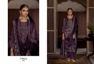 Velvet Brasso Impresión digital Bordado Salwar Kameez Catálogo completo disponible a precio mayorista, Fondo de Pashmina puro. - Product Image 2