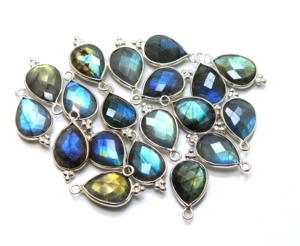 925 Sterling Silver Natural Blue <b>Fire</b> Labradorite Faceted Pear Shape Pendant for Wedding Anniversary Parties and Jewelry Making - Product Image 2