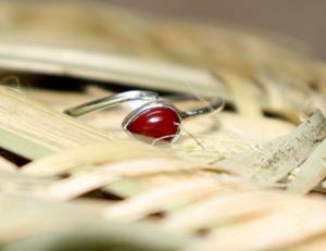 Anillo de Compromiso Clásico y Elegante de Plata de Ley 925, Chapado en Oro Rosa, Ajustable, Hecho a Mano, con Turquesa Engastada en Canal - Product Image 4