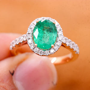 Piedra preciosa de corte ovalado Esmeralda natural con anillo hecho a mano de diamante 18K oro rosa joyería preciosa para venta al por mayor - Product Image 3