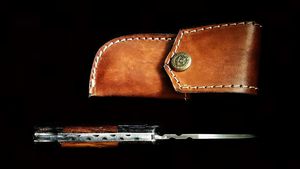 Cuchillo de hoja fija de acero de Damasco hecho a mano con Funda de cuero OEM personalizable para caza al aire libre y Camping - Product Image 5