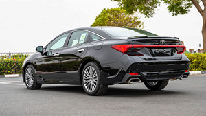 ส่วนลดพิเศษ 2022 โตโยต้า อวาลอน ลิมิเต็ด 3.5P– สีดำ - Product Image 3