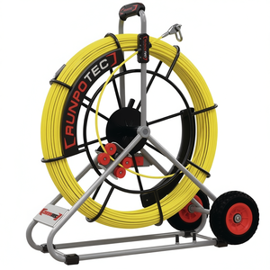 Tige en fibre de verre RUNPOTEC pour systèmes électriques de camping-cars, modèles GF 7.5 GF 9, longueur de la bande 120 m, rayon de flexion 500 mm, diamètre du câble 7.5 - Product Image 3