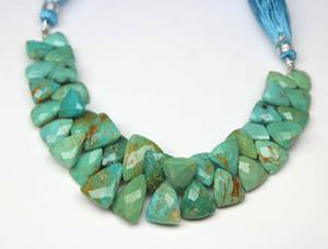 Arizona turquesa facetado 5 pulgadas trillón forma cuentas piedra natural para la fabricación de joyas - Product Image 3