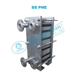 Machine de remplissage de bouteilles de boissons automatique de haute qualité 3600 BPH pour usage industriel disponible au prix de vente à l'exportation - Product Image 3