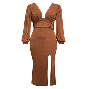 Vestido Elegante Informal de Algodón para Mujer Talla Grande, Color Marrón, Cuello en V Profundo, Silueta Ajustada, Maxi, Estampado Floral Natural, Talla XL - Product Image 4