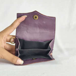 Porte-cartes pliable à motif géométrique violet avec fermeture à bouton, portefeuille court pour femme, en cuir véritable - Product Image 5