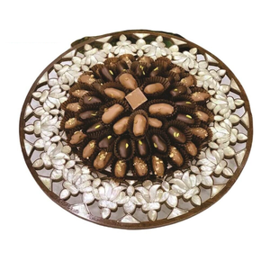 Plaque de chocolat en bois et nacre de forme ronde de taille personnalisée pour les fournitures de restaurant et d'hôtel - Product Image 2