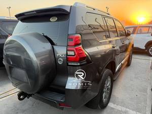 Toyota Land Cruiser Prado 2023 4.0L V6 Automático 4x4 SUV |   Prado Usado para Exportación - Product Image 6