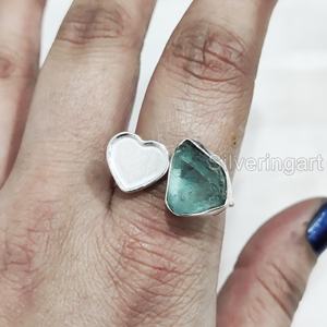 Anillo de Plata de Ley 925 Ajustable con Piedra Natural de Apatita Azul en Forma de Corazón para Mujer - Product Image 3