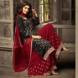 印度出口质量重蝴蝶网女Salwar Kameez用于婚礼和派对服装，来自印度供应商和出口商
