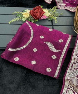 BORDADO SUAVE MODERNO SEQUANCE ZARI WORK SAREE CON BLUSA DESCOSTADA DESPIECE DE FIESTA PRECIO AL POR MAYOR ROPA ÉTNICA VINO - Product Image 2