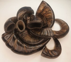 Corne de buffle d'eau biologique de qualité supérieure pour chien mâche à la main naturel durable pour la mastication et la santé dentaire - Product Image 4