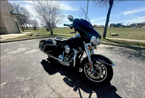 พร้อมขับขี่ทันที ปี 2025 สำหรับรถมอเตอร์ไซค์ฮาร์เลย์-เดวิดสัน รุ่นทัวร์ริ่ง Electra Glide ขาย - Product Image 2