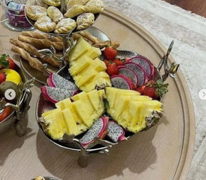 Bols et plateaux en métal modernes de luxe avec motif de plantes/fleurs pour la décoration intérieure salade fruits noix bols inde - Product Image 1