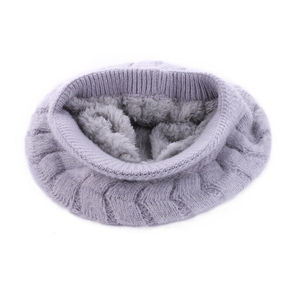 Chapeaux d'hiver à oreillettes de ski pour femmes Bonnet en laine tricotée côtelée Chapeau d'hiver chaud à bord rayé Visière à visière Bonnet en tricot - Product Image 3