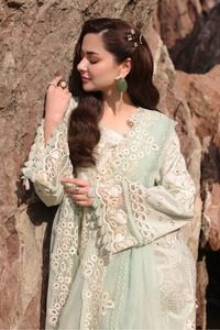 Trajes indios pakistaníes para mujeres listos para usar diseñador algodón césped único Kurta Shalwar Duppatta colección de verano 2023 - Product Image 6