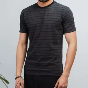 เสื้อยืดโอเวอร์ไซส์ผู้ชาย ผ้าฝ้าย 100% ทรงบ็อกซี่ ไหล่ตก แขนสั้น ขายส่ง ฤดูร้อน สีพื้น คุณภาพสูง ระบายอากาศได้ดี - Product Image 2