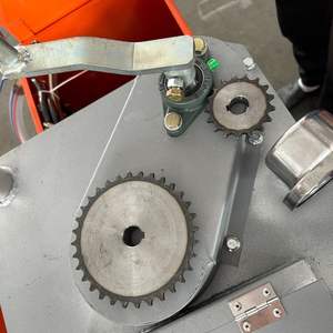 Máquina termoplástica todo en uno, sin necesidad de hervidor de fusión en caliente, máquina de señalización vial todo en uno que funde pintura directamente - Product Image 3