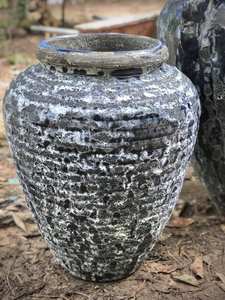 Pots de fleurs et jardinières en céramique vietnamienne faits à la main, artisanat de décoration de maison et de jardin de haute qualité - Product Image 3