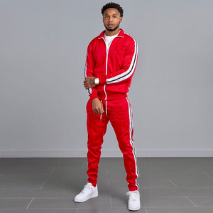 Venta al por mayor personalizado hombres chándal poliéster cremallera chaqueta y pantalones apilados chándal - Product Image 2