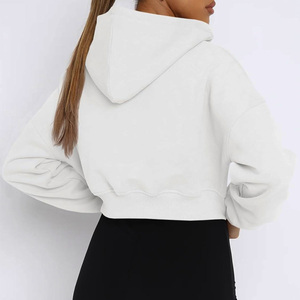 Sudadera con capucha recortada para mujer con logotipo personalizado bordado de impresión OEM ODM ropa informal personalizada fabricante directo de fábrica - Product Image 6