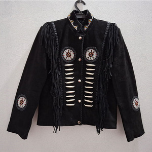 Chaquetas de cuero occidental con cuentas y huesos hermosos hechos a mano con colores personalizados de calidad superior 2025 para mujer - Product Image 1