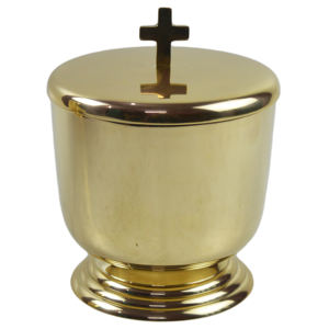 Cáliz de Ciborium de Metal con Acabado Chapado en Oro Forma Redonda Diseño Martillado La Mejor Calidad Con Tapa Cruzada para Religiosos - Product Image 5