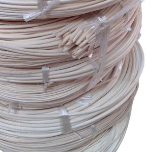 Ratán Natural de Vietnam, Nuevo, Sostenible, Venta al por Mayor, Calidad Superior, MOQ Bajo, Forma Redonda - Product Image 1