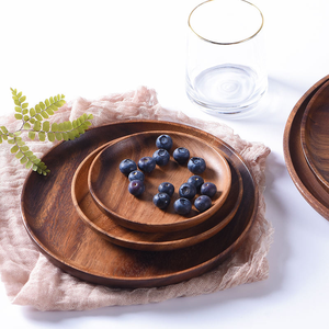 Assiette à steak ronde en bois faite à la main, écologique et durable, motif moderne, logo laser, pour fêtes et cafés - Product Image 1