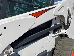 2020 bobcatt S770ลื่นไถลสเตอร์โหลดเดอร์เครื่องจักรกลหนักเคลื่อนที่บนพื้นดินพร้อมส่งทั่วโลก - Product Image 5