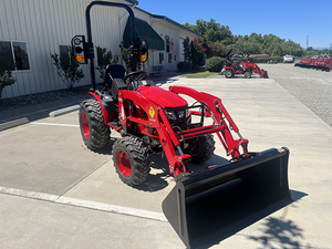 Mini-tracteur TYM T254, état neuf, puissance nominale 55 CV, moteur Massey Ferguson, marque Mahindra, type de roue agricole, pompe à moteur pour vente au détail - Product Image 4