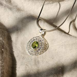 Colgante de plata de peridoto natural hecho a mano, joyería de plata de ley 925, hermoso collar de piedras preciosas, regalo - Product Image 5