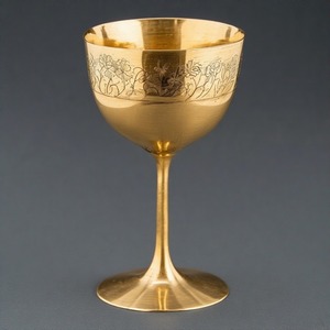 Copa de vino martillada OpalTone, cáliz de vino, copa de acabado antiguo tradicional para rituales religiosos y altares de Iglesia - Product Image 5